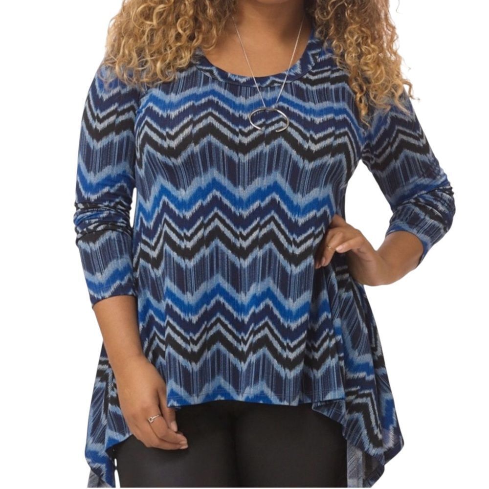 Karen Kane Blue, Brown and Black Sharkbite Chevron Top